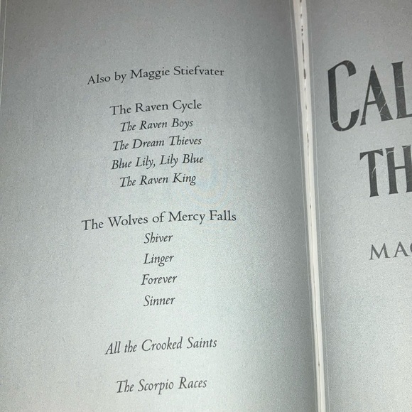 Call Down the Hawk: Book one of the Dreamer Trilogy by Maggie Stiefvater - Picture 4 of 9